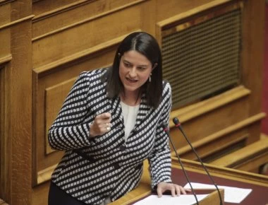Αιχμές της Ν. Κεραμέως κατά Κ. Γαβρόγλου: «Πρωτοφανής ο διορισμός του Προέδρου της ΑΔΙΠ»